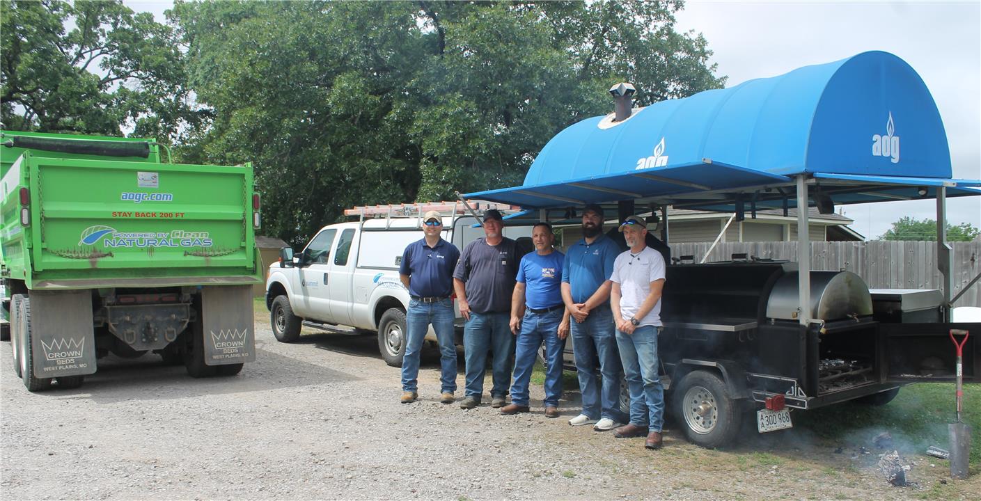 Arkansas Oklahoma Gas Participates in Touch-a-Truck Event at the Montessori School of Ft. Smith 