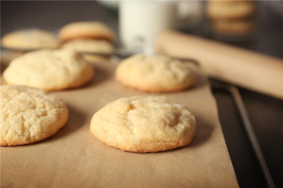 Quick, Easy, and Tasty Sugar Cookies the Whole Family Will Enjoy!