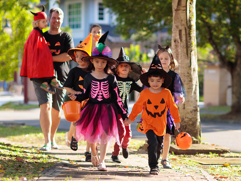 Spook-tacular Tips for a Safe Halloween  